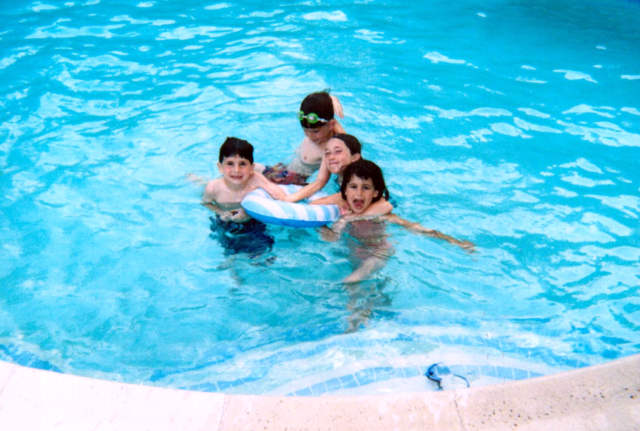 2004-07-17 Matty, Celia, Cass, Bridget in Pool, Norwalk, CT 15P-025