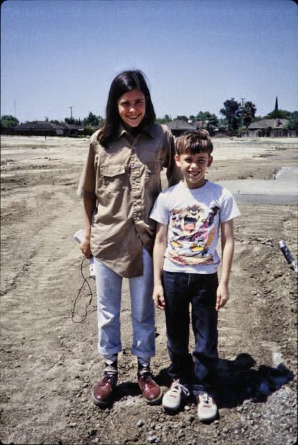 1995-06 Elizabeth and Rob, Los Banos, CA J06S-10