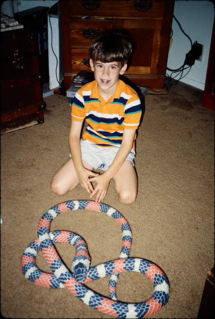 1993-06 Rob with Snake Toy J03S-16