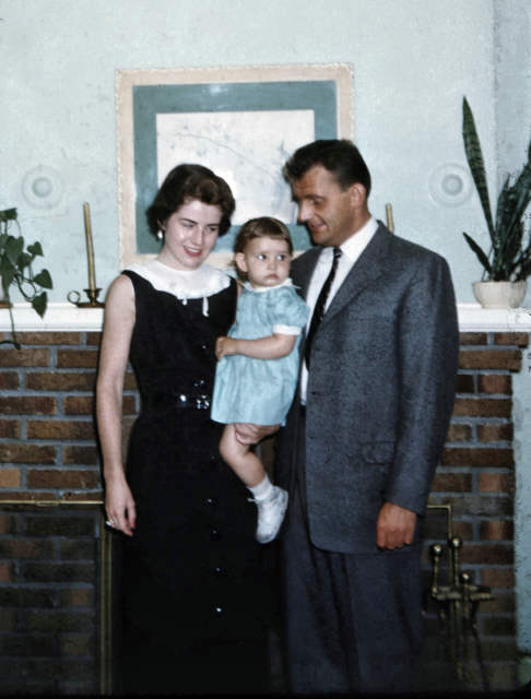 1955-06 Pat, Holly, Ed I28S-20