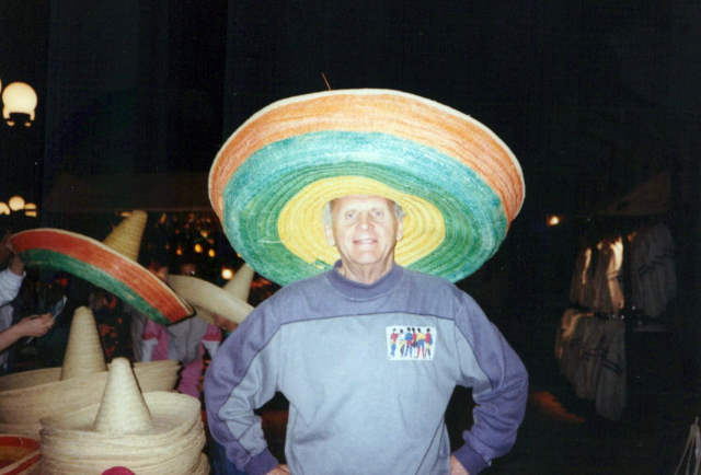 1989-02 Ed in Sombrero D30P-014