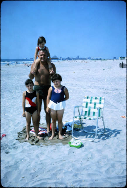 1965-07 Barb, Mary, Ed, Sue on Brigantine Beach E17S-25