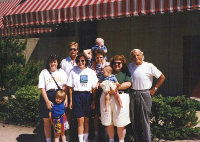 1997-07 Mary, Celia, Dan, Barb, Matty, Steve, Bridget, Sue, Ed by Restaurant Awning, NJ G34P-24